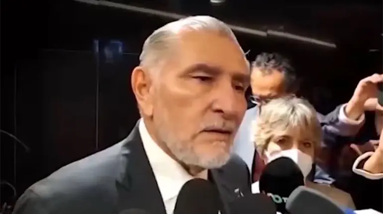 Niega Adán Augusto López envío de mensajes intimidantes a Lilly Téllez para votos a favor de Ernestina Godoy