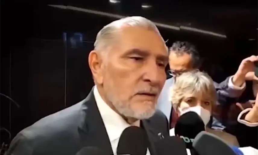 Niega Adán Augusto López envío de mensajes intimidantes a Lilly Téllez para votos a favor de Ernestina Godoy