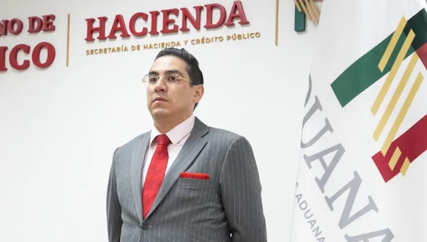 Cancelan visa a Tonatiuh Márquez, quien dirige investigaciones por  huachicol fiscal en Aduanas