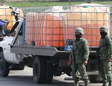 Fuerzas Federales aseguran más de 74 mil litros de ‘huachicol’ en Coahuila y Jalisco