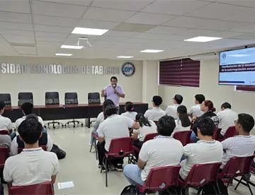 UTTAB incrementó 9% matrícula estudiantil en 2025: Rector