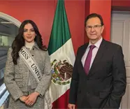 Fátima Bosch visita la embajada de México en EE.UU.