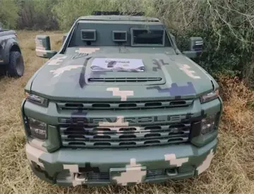 Destruye FGR 2 autos con blindaje artesanal y 59 máquinas tragamonedas en BC Sur