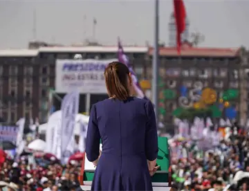 “No hay justificación para vivir con lujos y privilegios”, dice Sheinbaum a gobernadores y funcionarios