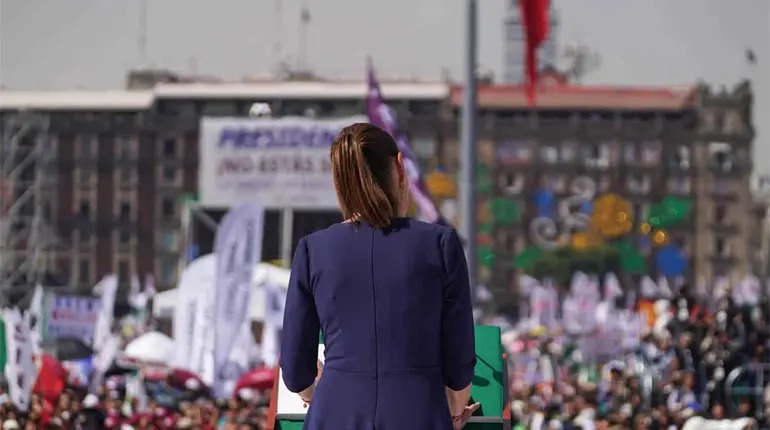 "No hay justificación para vivir con lujos y privilegios", dice Sheinbaum a gobernadores y funcionarios