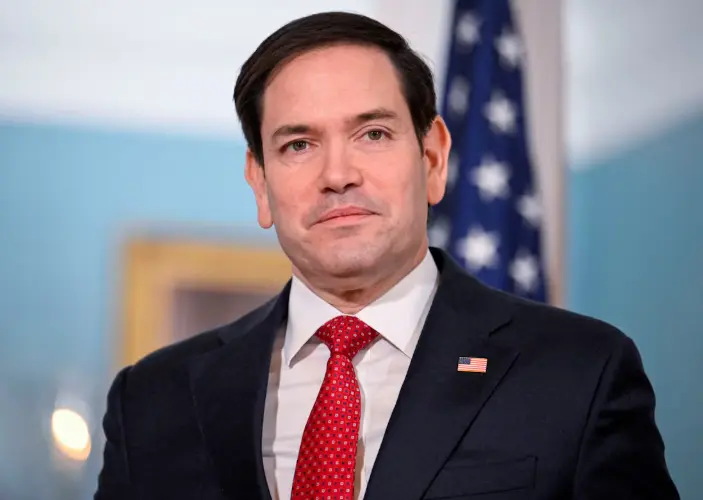 Multa de la UE a X es un ataque contra los estadounidenses: Marco Rubio