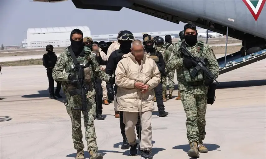 México enviará tercera tanda de narcotraficantes a EU: WSJ