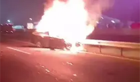 Muere hombre tras chocar su vehículo contra caja de tráiler en la Coatzacoalcos-Cárdenas