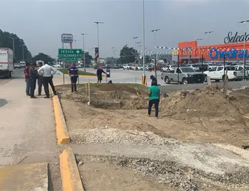 Habitantes de Brisas del Carrizal mantienen inconformidad por obras de drenaje de Chedraui