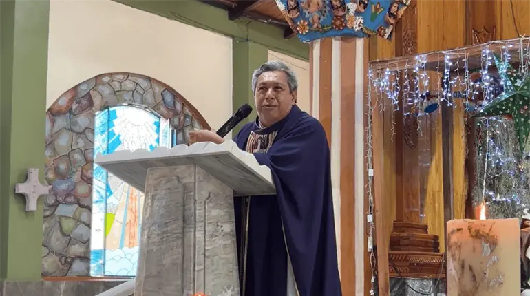 Noche de Navidad es para limar asperezas, no para provocar peleas: Padre tiktokero