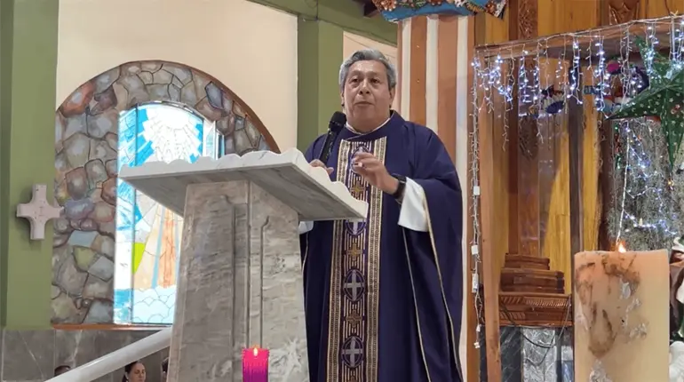 Convoca el padre Tiktokero a celebrar  a la Virgen de la Guadalupe con fervor