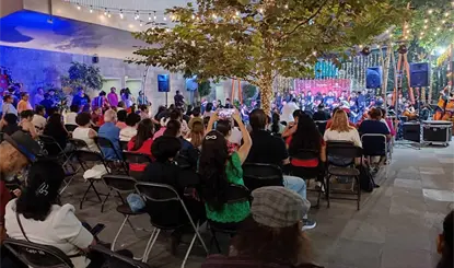 Orquesta del Cobatab realiza concierto en plaza City Center