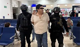 Detienen a hombre en el Aeropuerto de Villahermosa; es acusado de fraude