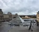 Fuga de agua en el Museo del Louvre causa daños en obras y documentos antiguos