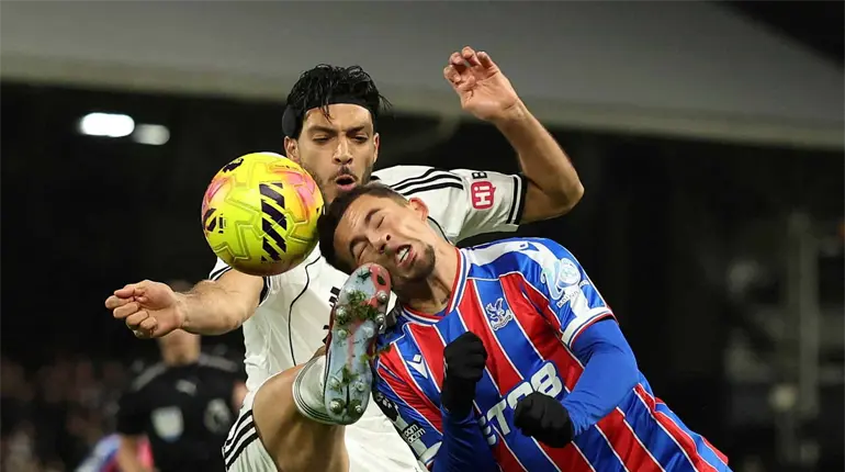 Raúl Jiménez y el Fulham caen ante Crystal Palace que es cuarto en Premier League