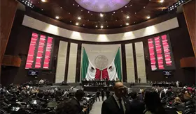 Diputados avalan "prohibición total" de vapeadores