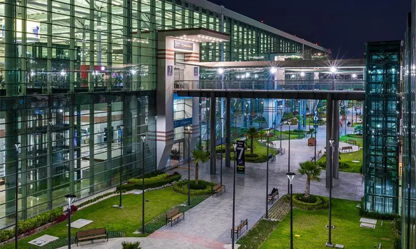 Sheinbaum pide a EE. UU. reconocer al AIFA como Aeropuerto de la CDMX