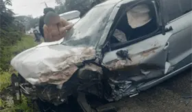 Fuerte colisión de vehículos deja un herido en la vía Jalapa – Villahermosa