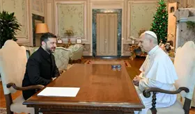 Papa Le&oacute;n XIV llama a la paz "justa y duradera" en Ucrania tras reuni&oacute;n con Zelensky