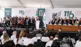 El IMSS resistió el abandono neoliberal, asegura Claudia Sheinbaum