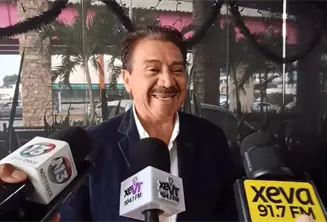 "Estoy en modo Navidad": Evaristo a Morena tras críticas por su adhesión al PVEM