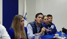 Luis Carlos Dupeyrón alza la mano por candidatura del PAN a la alcaldía de Centro