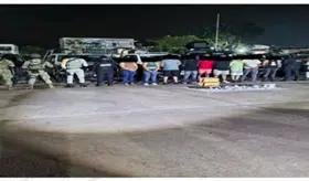 Aprehenden a nueve presuntos distribuidores de droga en Centro; tres son menores de edad