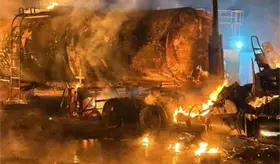 Se incendia pipa con diésel en zona industrial de Altamira, Tamaulipas