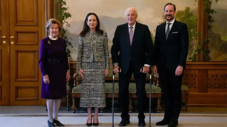 Corina Machado es recibida por los reyes de Noruega