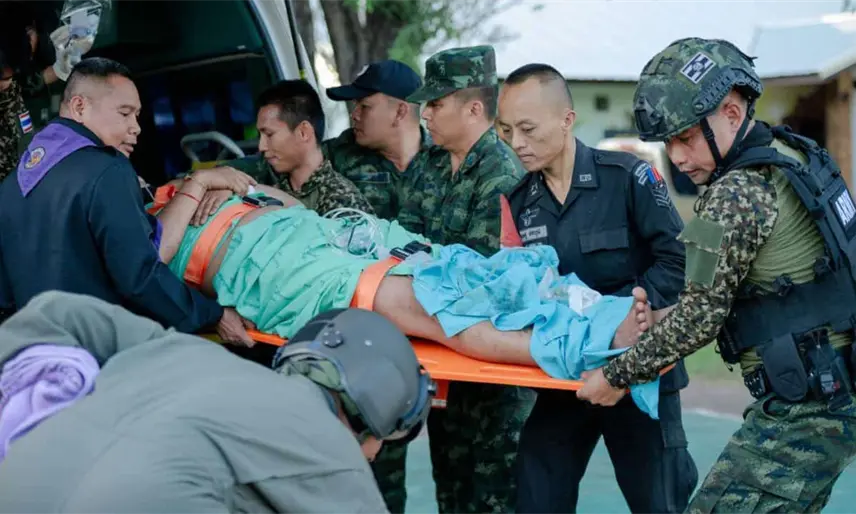 Tailandia y Camboya acuerda tregua tras llamada con Trump