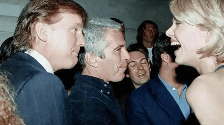 "No son gran cosa": Trump al minimizar nuevas fotos con Epstein
