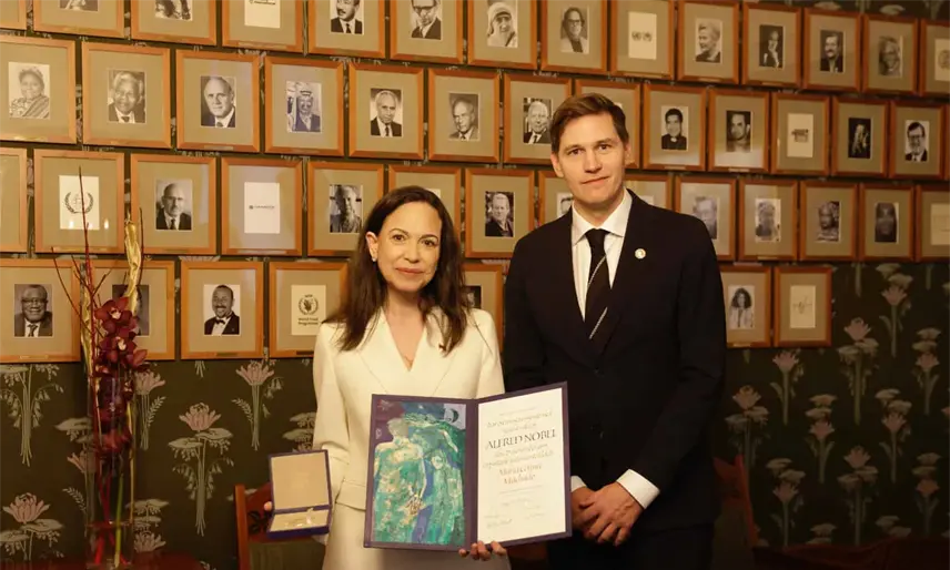 María Corina Machado estuvo 3 horas a la deriva en el mar Caribe: WSJ