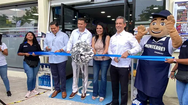 Inauguran nueva sucursal de Abarrotes Monterrey en Altozano