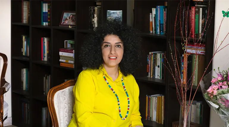 UE intercede ante Irán por Narges Mohammadi y pide su liberación