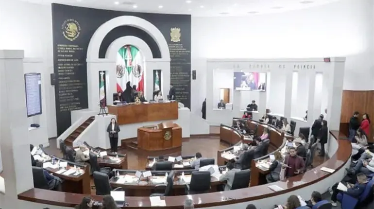 Congreso de SLP aprueba que solo mujeres compitan por gubernatura en 2027