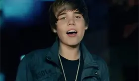 Quince años después, Justin Bieber regresa al boliche donde grabó el tema "Baby"