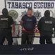 Detienen a sujeto con posesión de droga en Comalcalco
