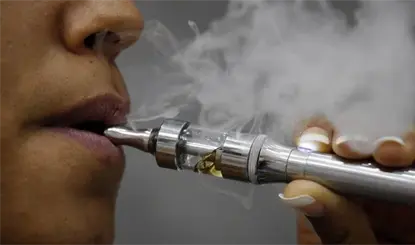 Dr&aacute;stica pero necesaria para la salud la prohibici&oacute;n de vapeadores, reconoce diputado de Morena