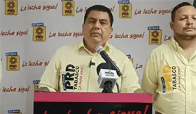 "Se est&aacute;n arrimando a los ganadores": Bracamonte sobre presencia del PRD Tabasco en informe de Yolanda Osuna