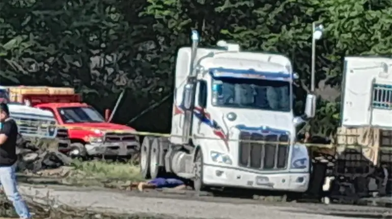 Muere electrocutado en Cunduac&aacute;n manipulando cable bajante de energ&iacute;a el&eacute;ctrica