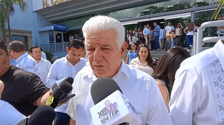 Polic&iacute;as jubilados ser&aacute;n atendidos por ISSET: Pep&iacute;n