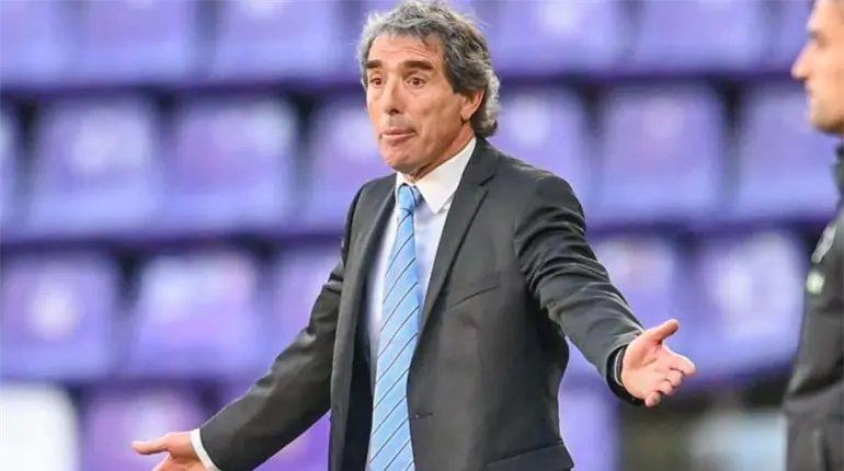 Real Valladolid cesa a Guillermo Almada por "escuchar" oferta del Oviedo