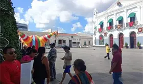 &iexcl;Fracasa mesa de di&aacute;logo con ISSET! Jubilados regresan a protestar a Palacio de Gobierno