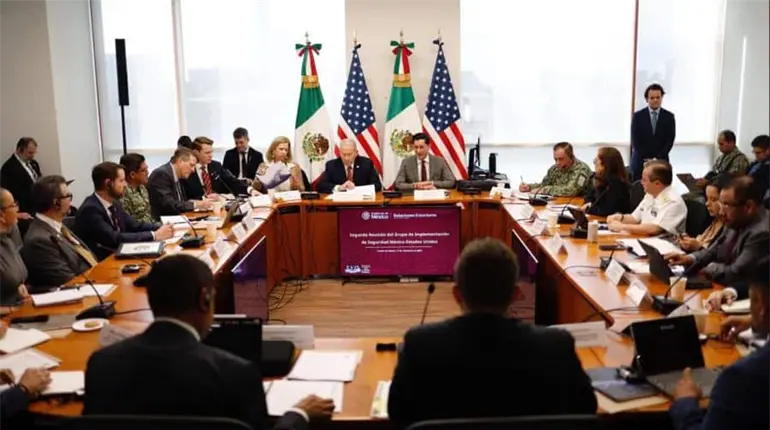 EE. UU. y M&eacute;xico acuerdan acelerar acciones contra el tr&aacute;fico de armas y el "huachicol"