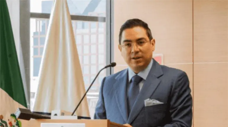 Tonatiuh M&aacute;rquez ya no trabaja en Aduanas: Sheinbaum