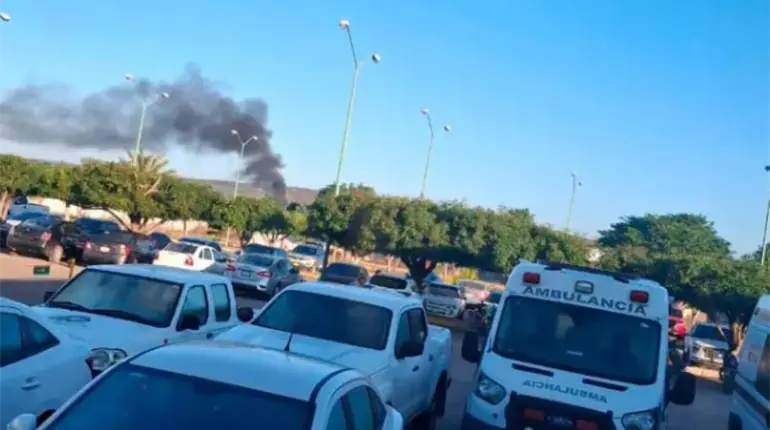 Genera temor enfrentamiento armado y bloqueo carretero en Escuinapa, Sinaloa