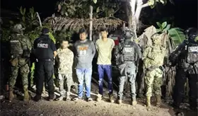 Capturan a tres presuntos extorsionadores de limoneros en Apatzing&aacute;n