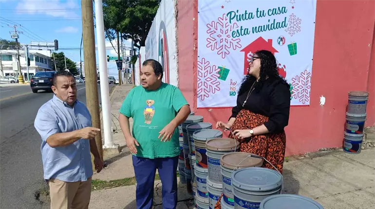 Pone en marcha Erubiel Alonso campa&ntilde;a de venta de pintura a bajo costo