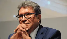 Desaprueba Monreal trifulca entre legisladores del PAN y Morena en el Congreso de CDMX