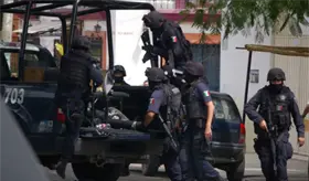 Aseguran a 9 hombres y 2 mujeres, integrantes de una red de extorsionadores en Guanajuato